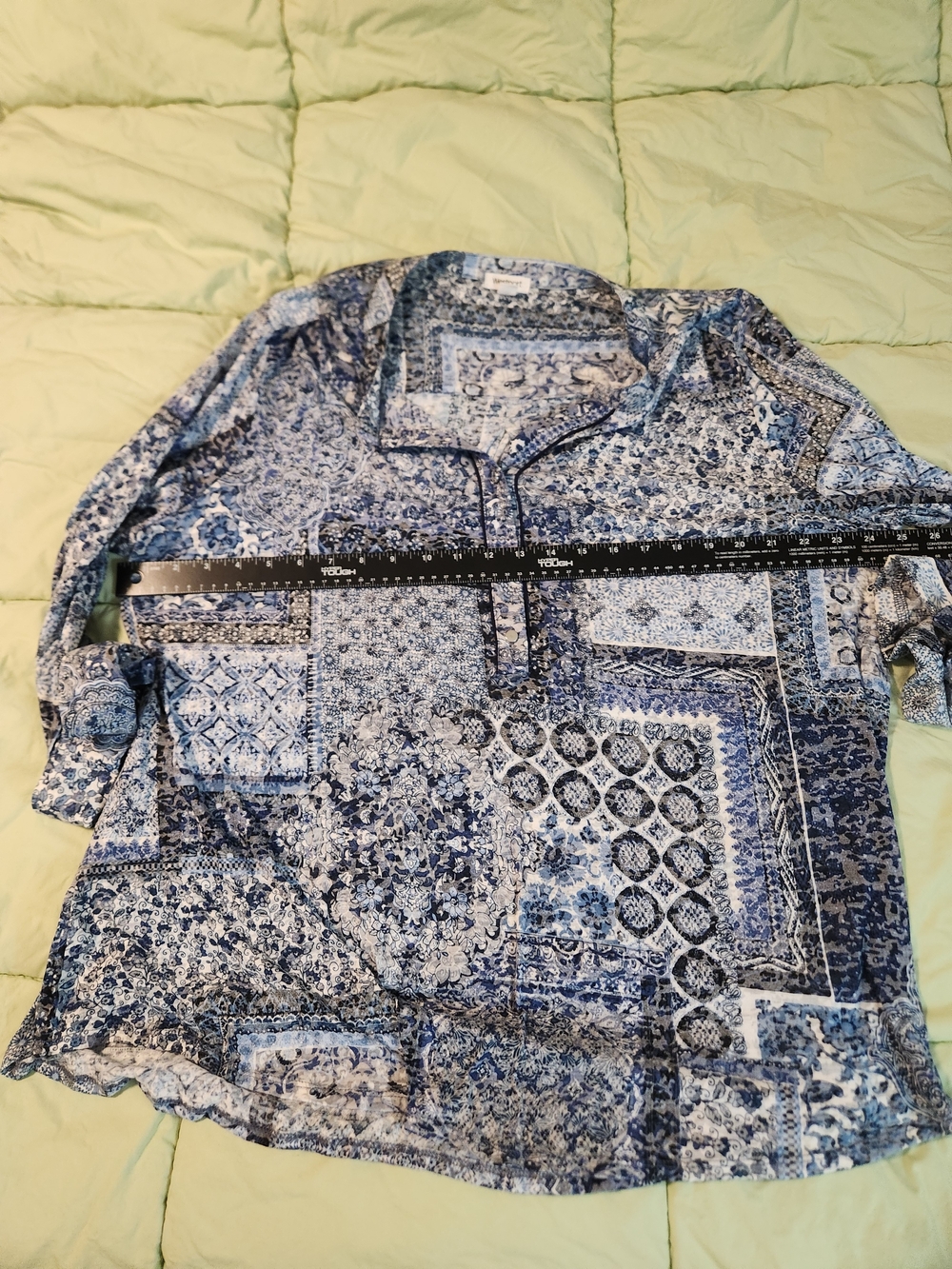 Westport Blue Patchwork Print Women's Casual Button-Down Shirt